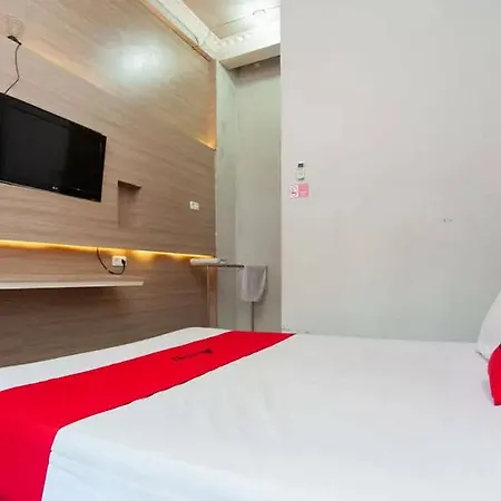 RedDoorz at KM 5 Palembang-3